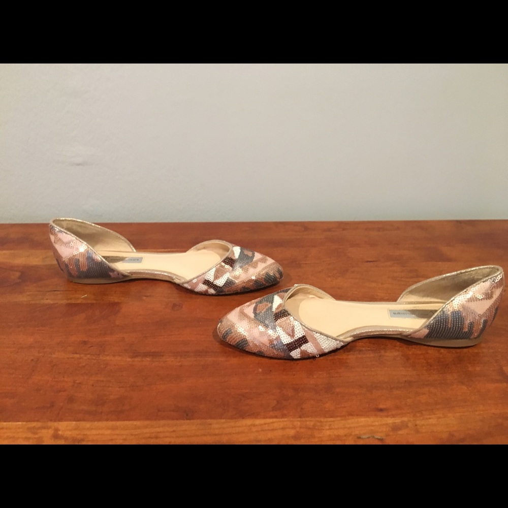 Sequin Inc Flats. - image 3